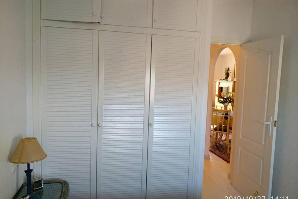 Estupendo Apartamento En Primera Linea De Playa Y Con Vistas Al Mar Denia Εξωτερικό φωτογραφία
