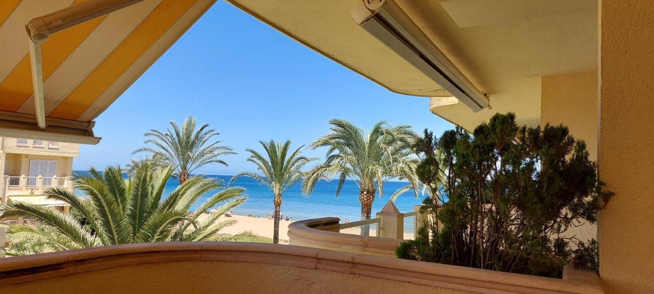 Estupendo Apartamento En Primera Linea De Playa Y Con Vistas Al Mar Denia Εξωτερικό φωτογραφία
