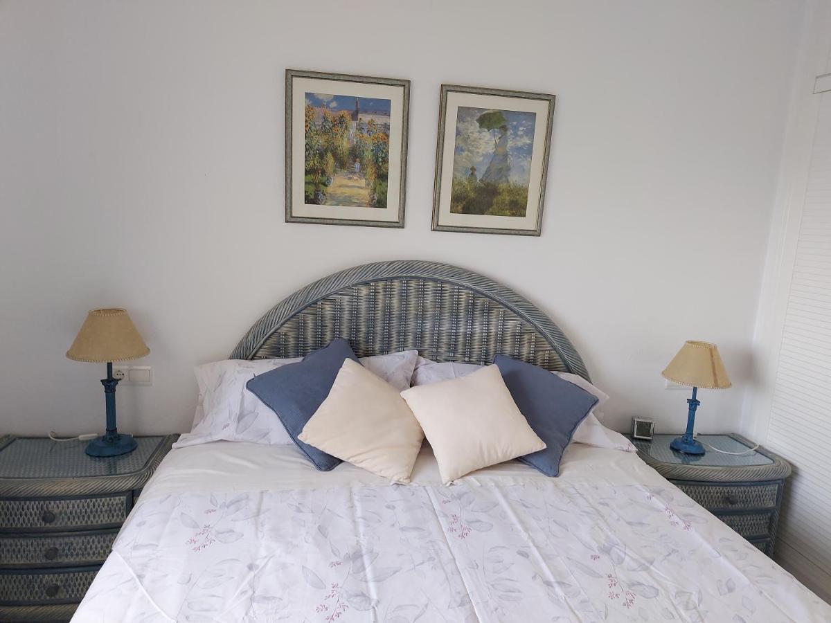 Estupendo Apartamento En Primera Linea De Playa Y Con Vistas Al Mar Denia Εξωτερικό φωτογραφία