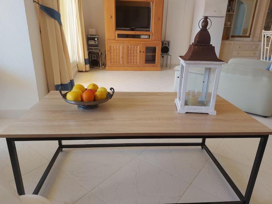 Estupendo Apartamento En Primera Linea De Playa Y Con Vistas Al Mar Denia Εξωτερικό φωτογραφία